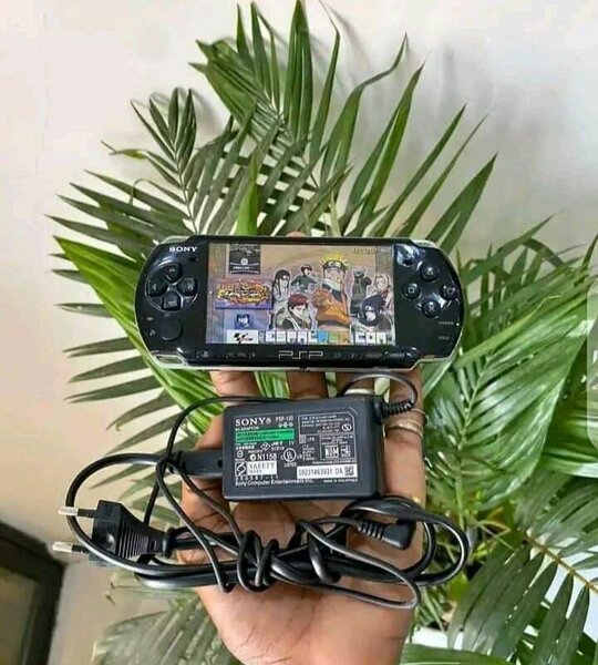 Sony PSP avec chargeur