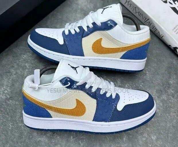 AIR JORDAN 1 DUNK