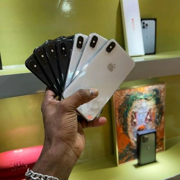 iPhone 11 Pro - Téléphones Apple reconditionnés