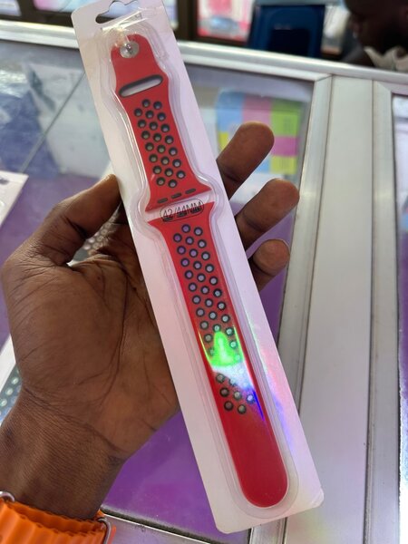 Apple Watch hand accessories