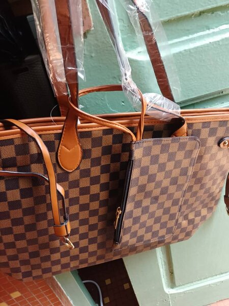 Sac à main en toile à carreaux