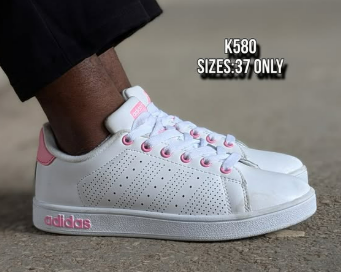  Adidas Stan Smith 