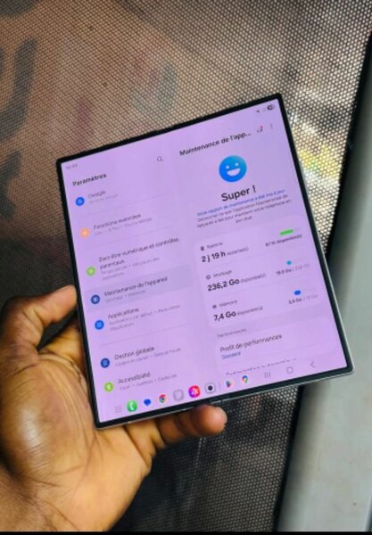 Smartphone pliable moderne