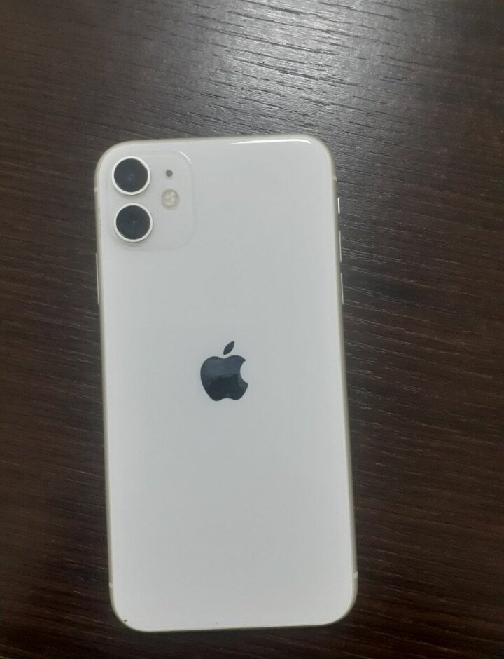 iPhone 11