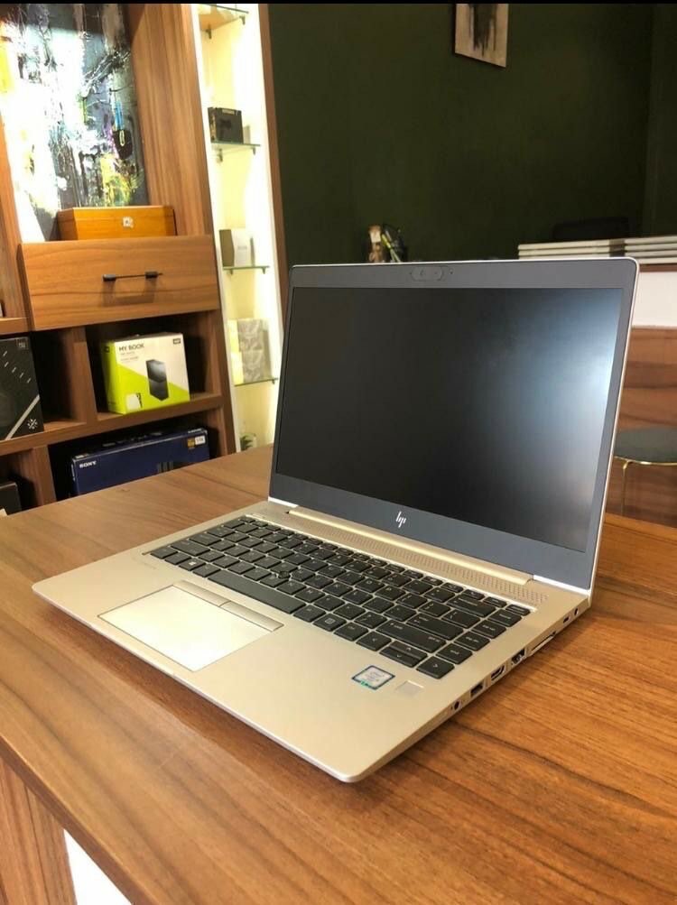 HP ELITEBOOK G6 GAMING