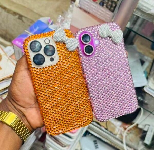 Coque iPhone diamantée