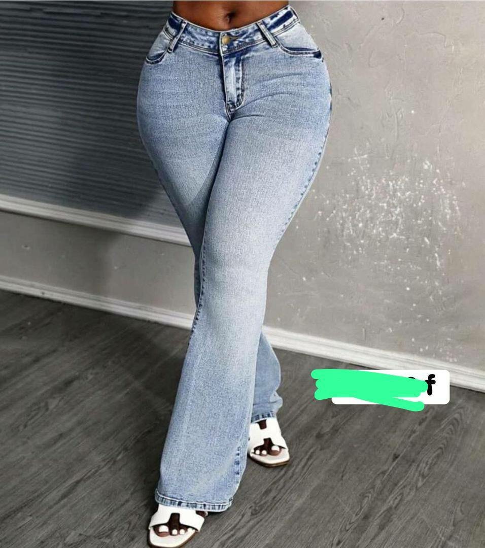 Jeans évasés pour femmes