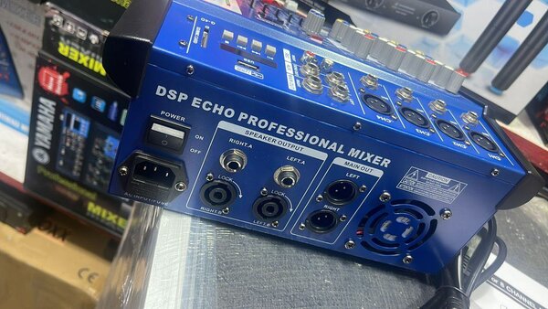 Table de Mixage Audio DSP Pro