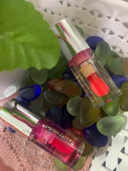 Ensemble de rouges à lèvres teintés