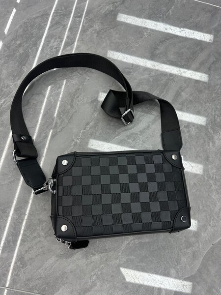 Sac bandoulière élégant homme