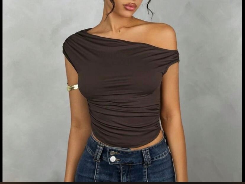 Top court à manches courtes