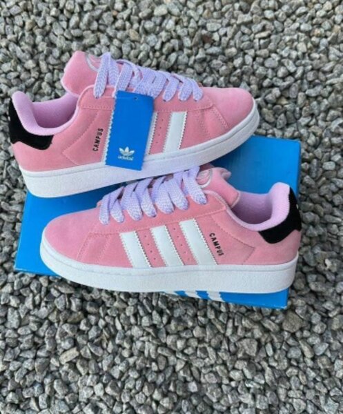 Baskets roses Adidas Campus