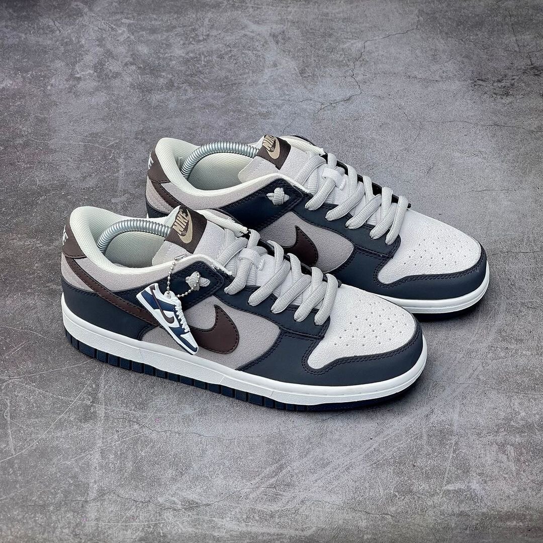 Otomo Katsuhiro x Nike SB Dunk Low