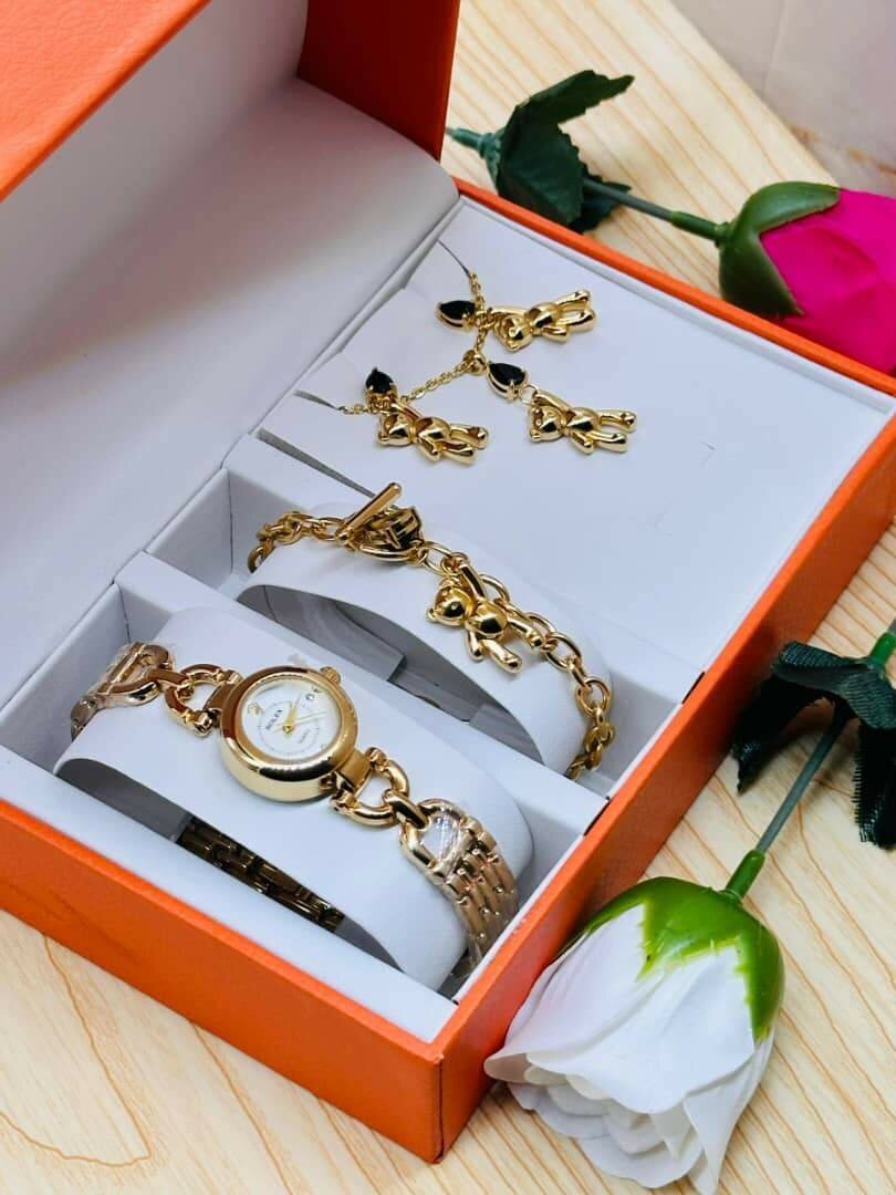 Ensemble Montre et Bijoux