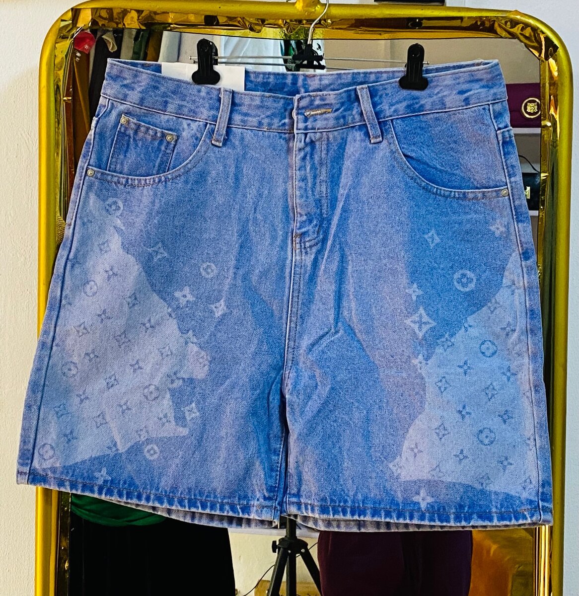 Jean shorts for men
