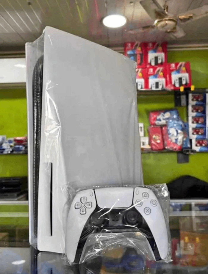 Console Sony PlayStation 5 PS5 neuve