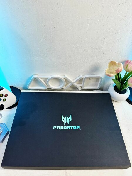 ACER PREDATOR Helios  300
