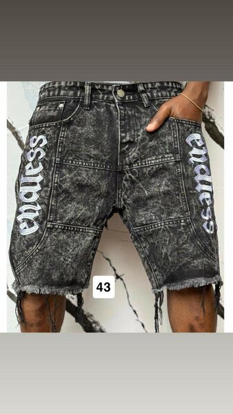Shorts en jean pour hommes tendances