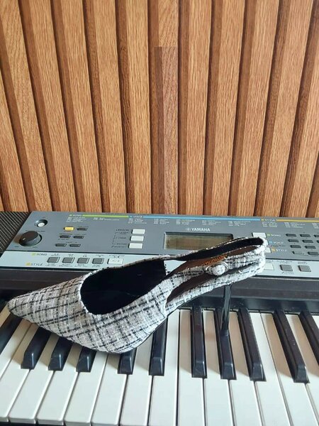 Escarpins à talons carrés élégants