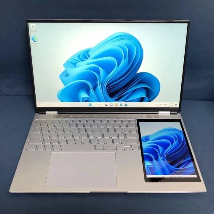 Ordinateur portable double écran Asus Zenbook