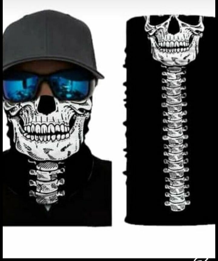 Tour de cou motif crâne