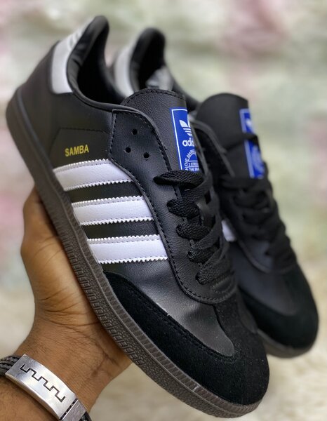Adidas Samba Sneakers