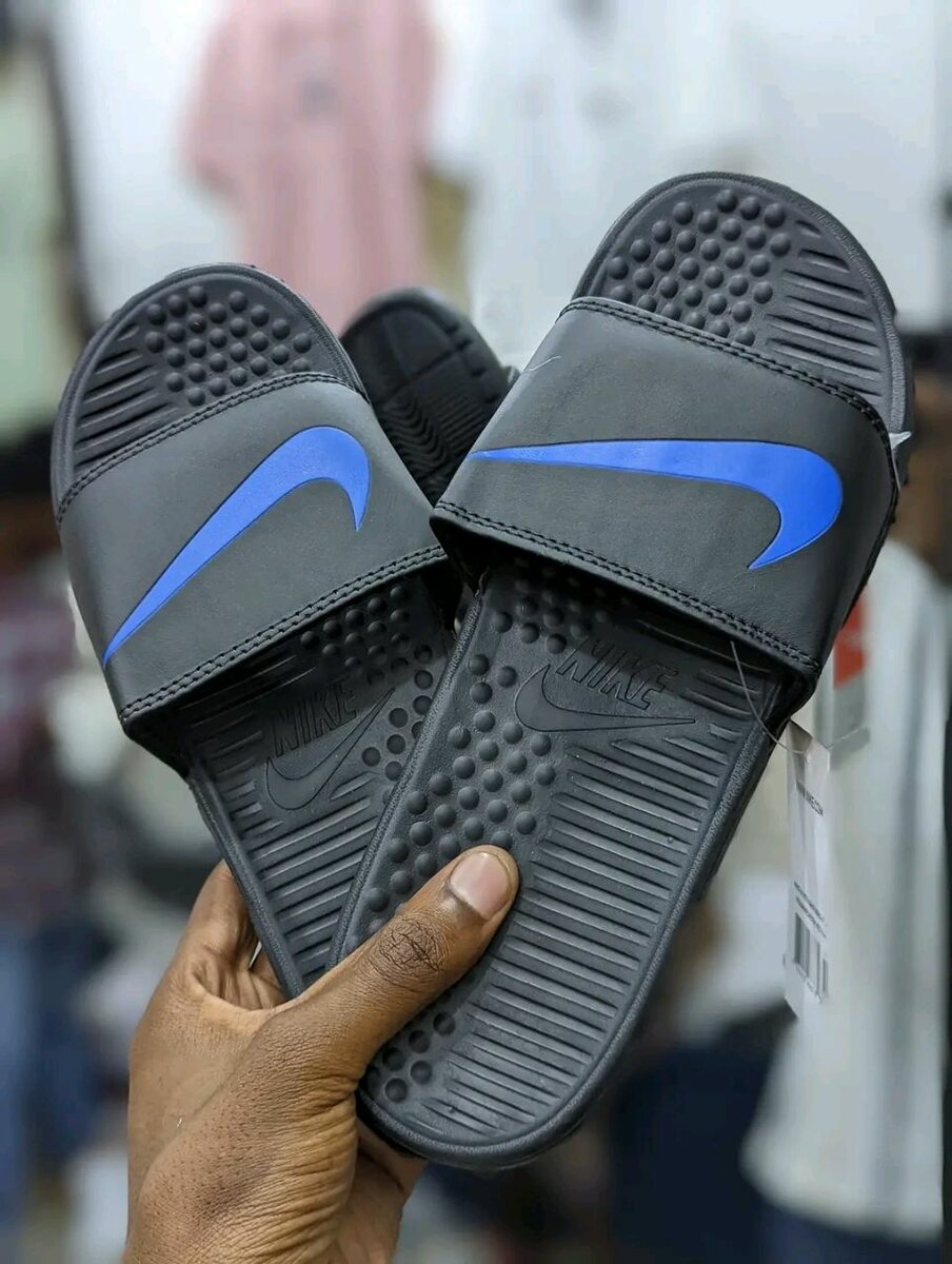 Nike slides