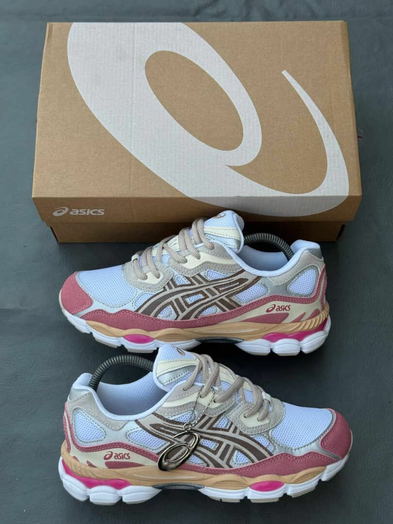 Chaussures Asics Kayano
