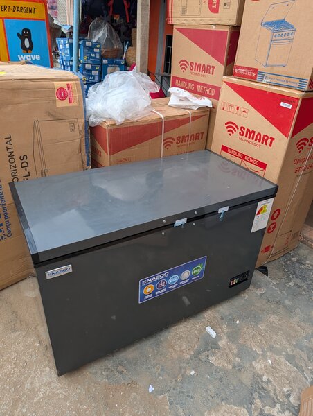 Congélateur coffre Nasco 200L