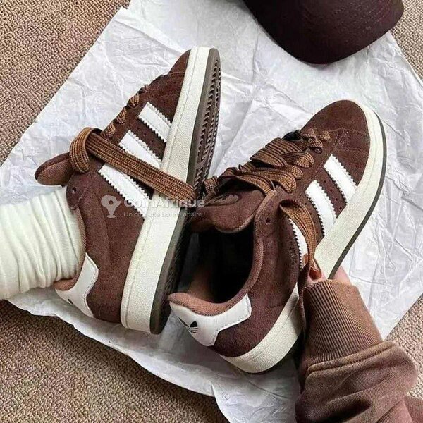 Baskets marron en daim chic