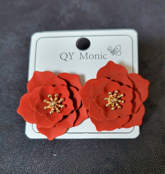 Boucles d'oreilles florales rouges