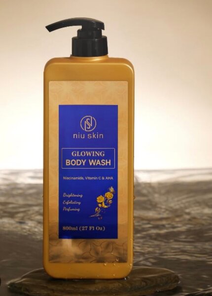Niu Skin Glowing Body Wash