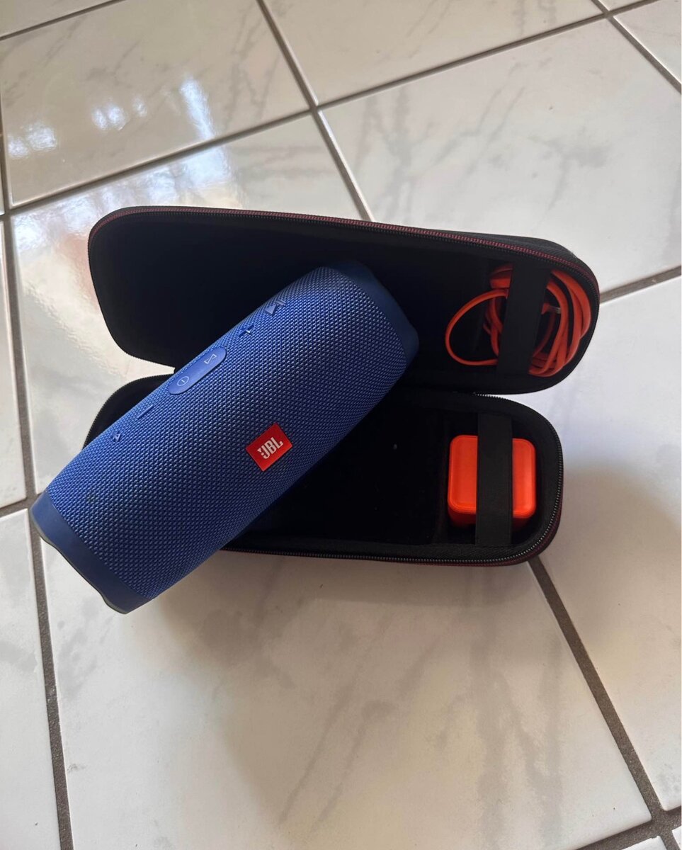 JBL Bluetooth Speaker