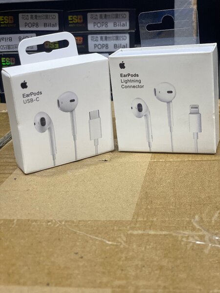 Écouteurs iPhone14 et iPhone16