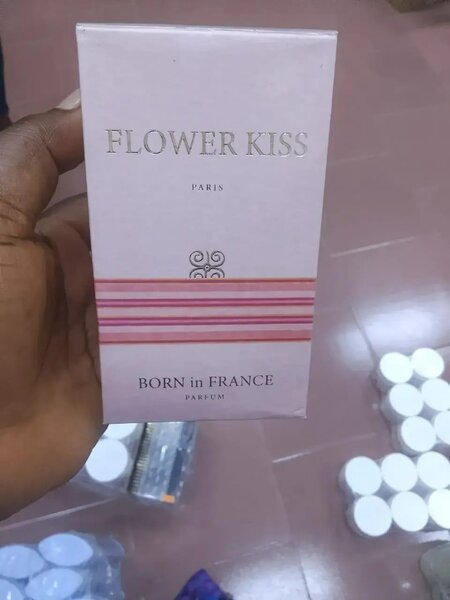 Parfum Flower Kiss Born in France