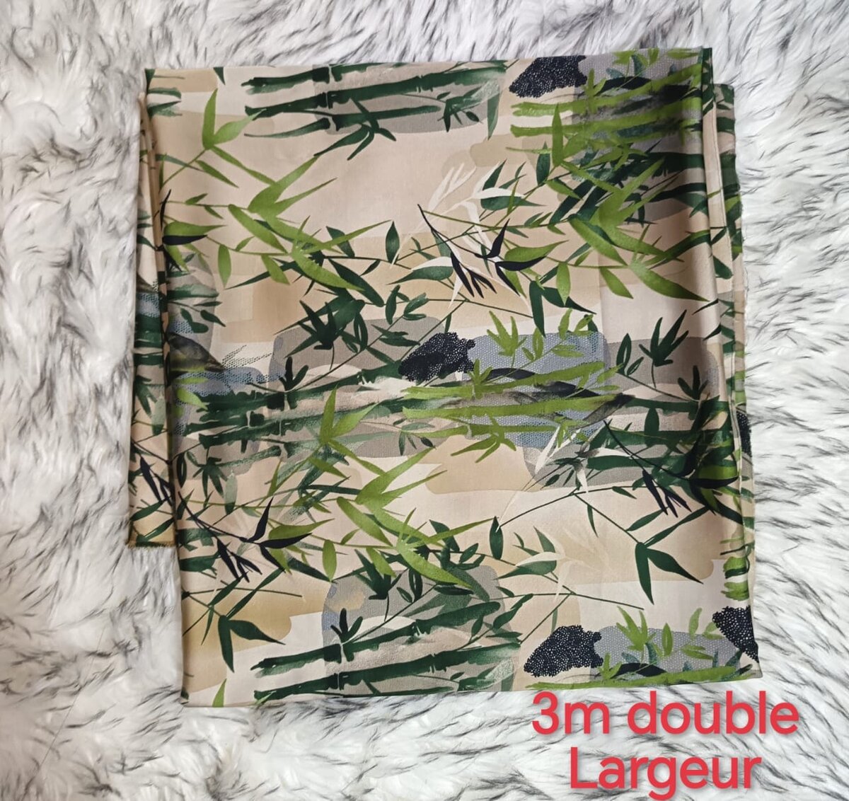 Tissu en Soie imprimée