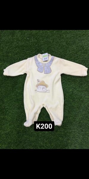 Baby jumpsuit
