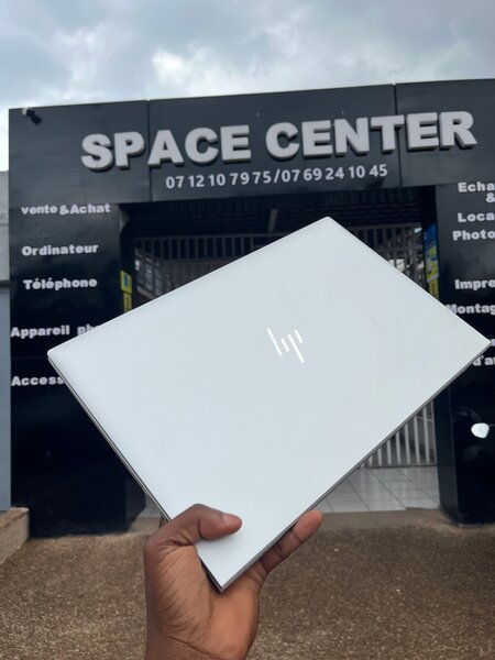 Ordinateur HP ÉLITEBOOK