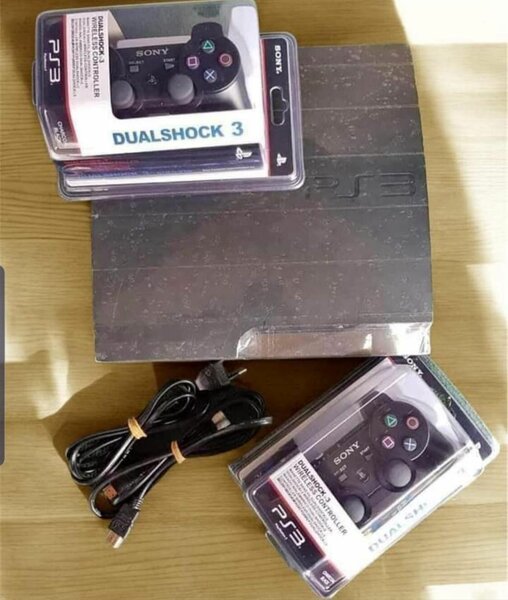Console PS3 avec Manettes
