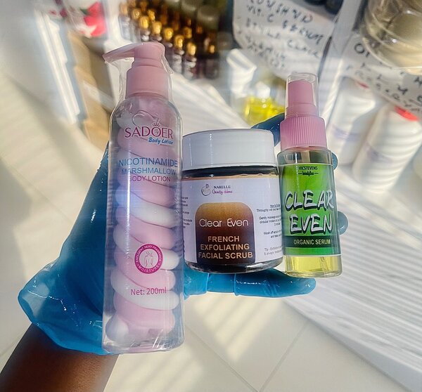 3-in1 Skin care set - Facial scrub, Body lotion, glow oil