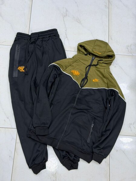 Survêtement sport confortable