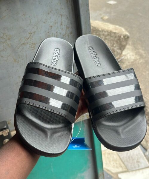 Claquettes Adidas confort