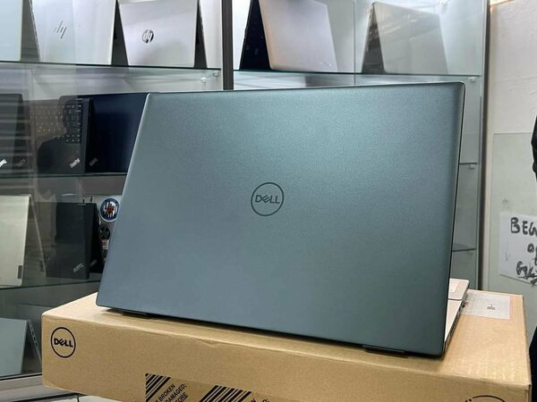 Dell Inspiron 16 Plus 7620