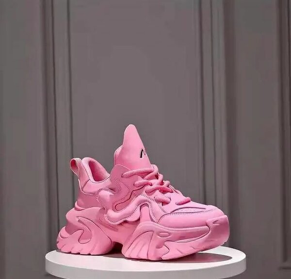 Chaussures sportives roses pour femmes