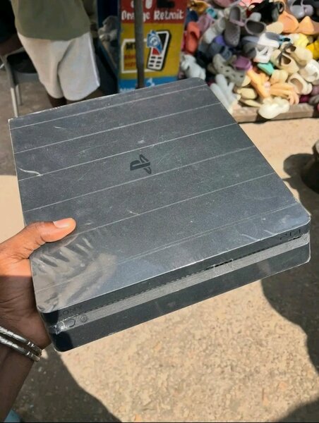 Console PlayStation 4 slim