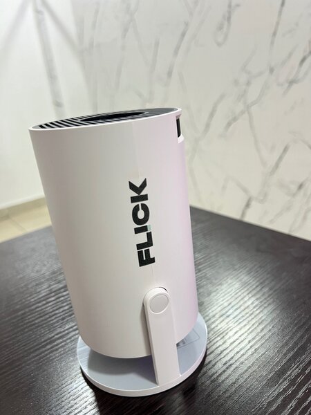 Flick Mini Smart  Projector
