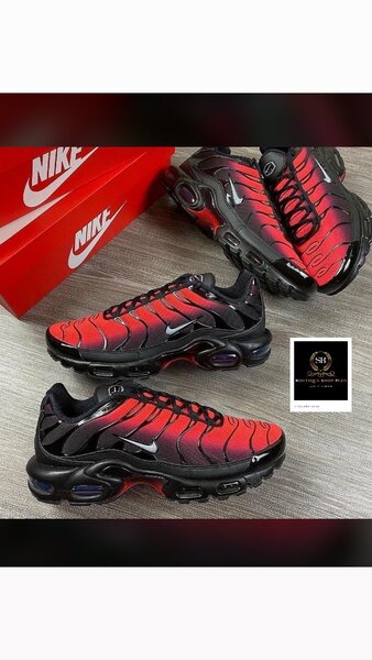 Basket NIKE TN authentique avec sa boîte