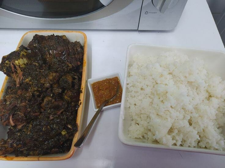 Plat Épicé aux Légumes et Riz