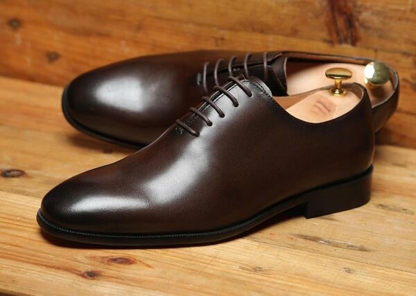 *SOULIER 100% CUIR *