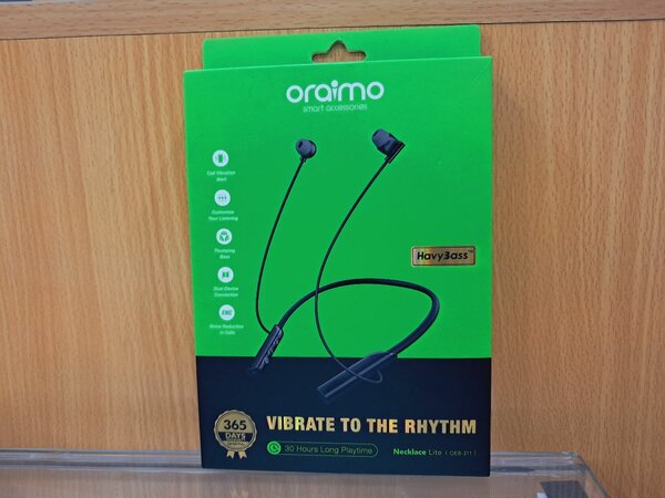 New Oraimo necklace lite